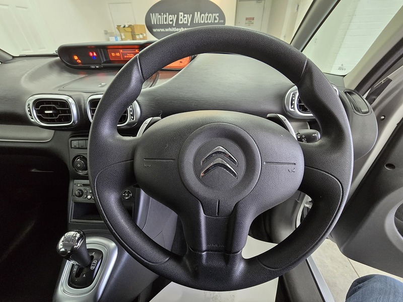 Used Citroen C3 Picasso 2013 for sale - 76845872: Photo 9