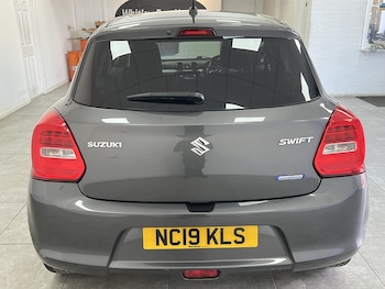 Used Suzuki Swift 2019 for sale - 78710280: Photo