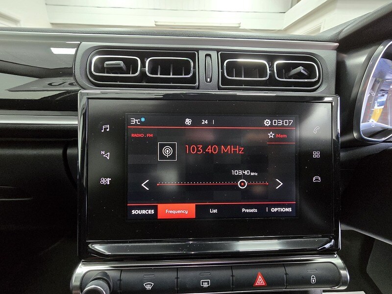 Used Citroen C3 2018 for sale - 76605223: Photo 10