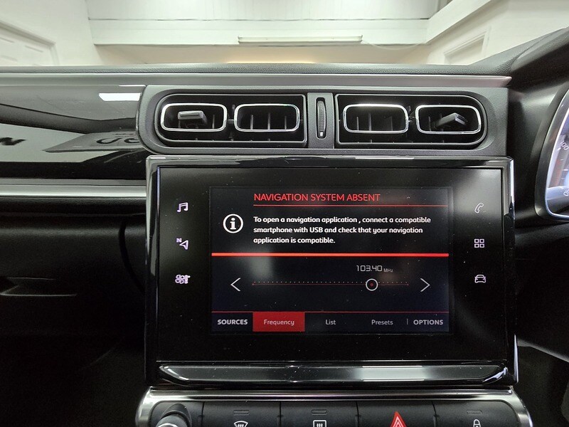 Used Citroen C3 2018 for sale - 76605223: Photo 11