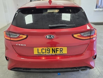Used Kia Ceed 2019 for sale - 77477887: Photo