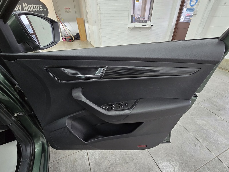 Used Skoda Karoq 2018 for sale - 77303202: Photo 14