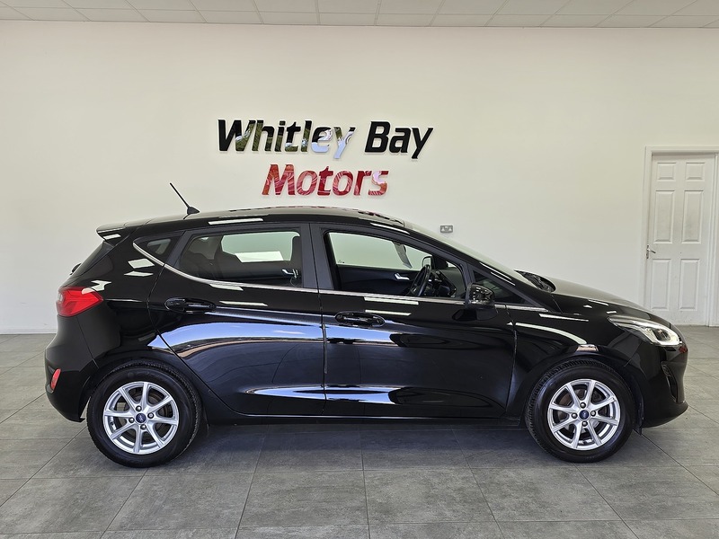 Used Ford Fiesta for sale - 76599945: Photo 2