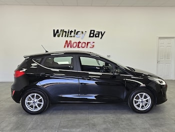 Used Ford Fiesta 2018 for sale - 76599945: Photo
