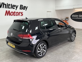 Used Volkswagen Golf 2020 for sale - 78710281: Photo