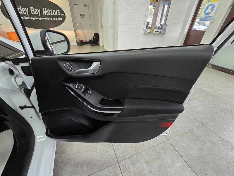 Used Ford Fiesta 2019 for sale - 76320263: Photo 13