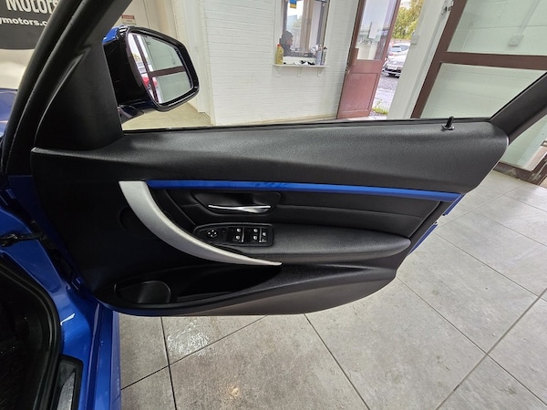 Used BMW 3 Series 2018 for sale - 76330412: Photo 14