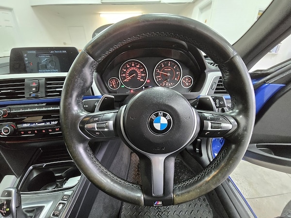 Used BMW 3 Series 2018 for sale - 76330412: Photo 9