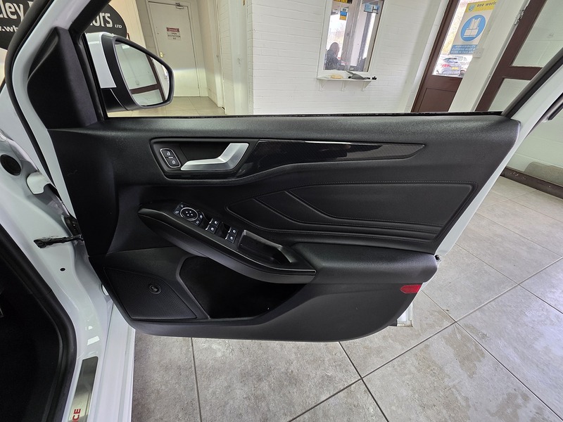 Used Ford Focus 2019 for sale - 77821887: Photo 13