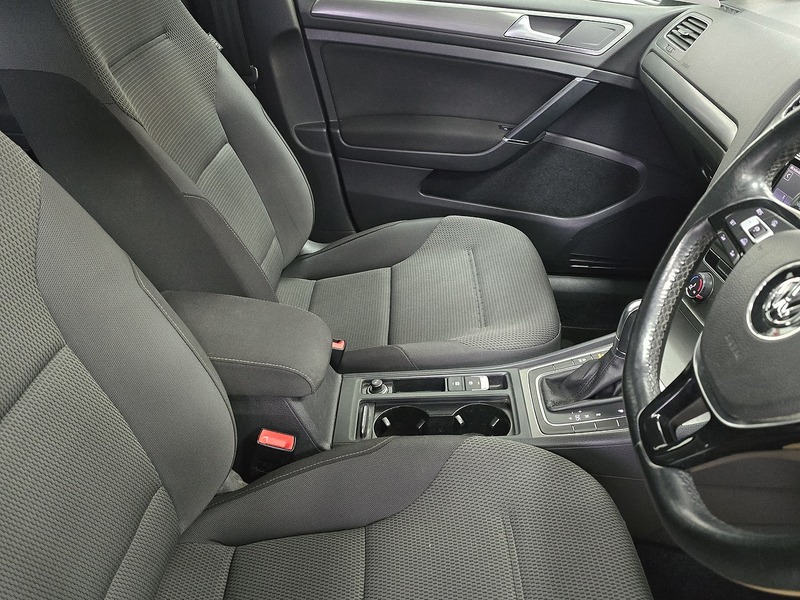 Used Volkswagen Golf 2013 for sale - 77735189: Photo 8