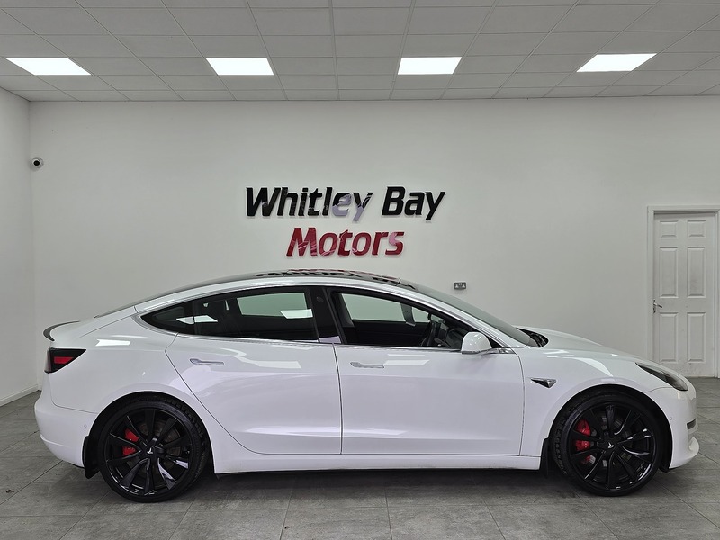 Used Tesla Model 3 2019 for sale - 76263805: Photo 2