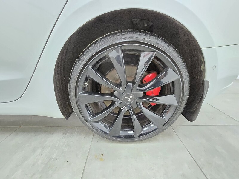 Used Tesla Model 3 2019 for sale - 76263805: Photo 22