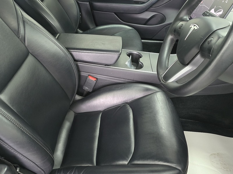 Used Tesla Model 3 2019 for sale - 76263805: Photo 8