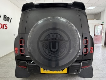 Used Land Rover Defender 110 2024 for sale - 78776827: Photo