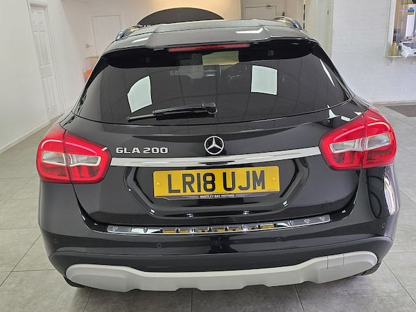 Used Mercedes-Benz GLA 2018 for sale - 76263800: Photo 4