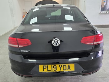 Used Volkswagen Passat 2019 for sale - 76510321: Photo