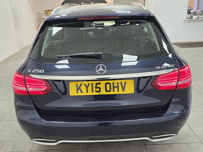 Used Mercedes-Benz C Class 2015 for sale - 76570670: Photo 4