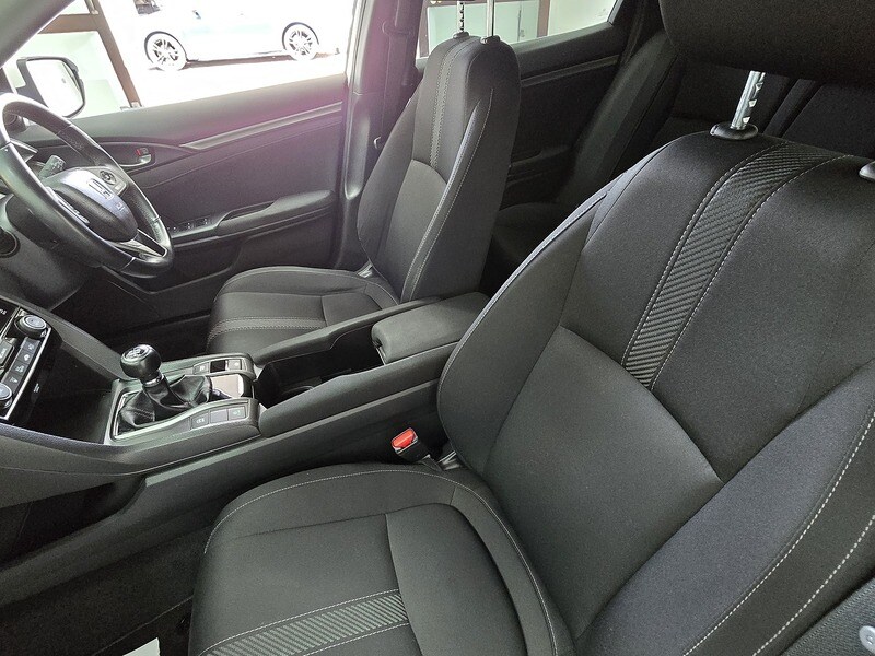 Used Honda Civic 2018 for sale - 76253200: Photo 22