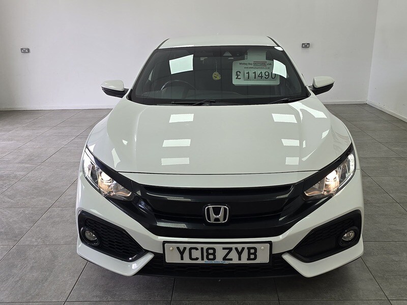Used Honda Civic 2018 for sale - 76253200: Photo 8