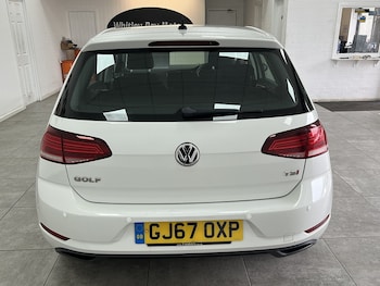 Used Volkswagen Golf 2017 for sale - 78997047: Photo