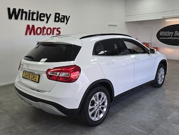 Used Mercedes-Benz GLA 2018 for sale - 76330450: Photo