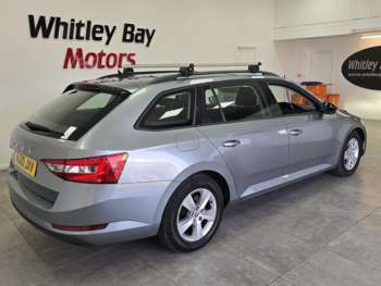 Used Skoda Superb 2020 for sale - 75182157: Photo