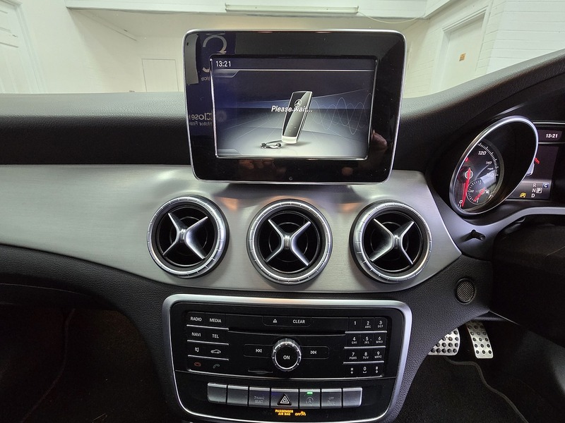 Used Mercedes-Benz CLA 2018 for sale - 76982560: Photo 11