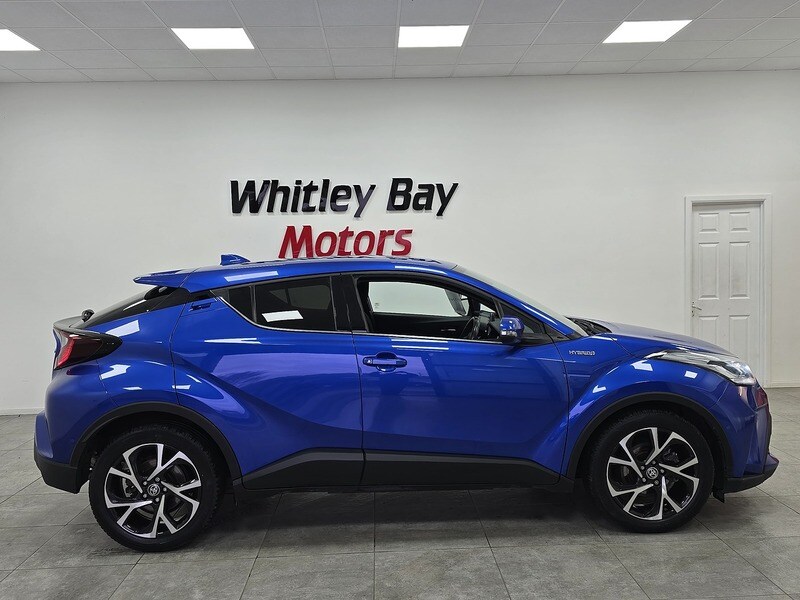 Used Toyota C-HR 2021 for sale - 76386793: Photo 2