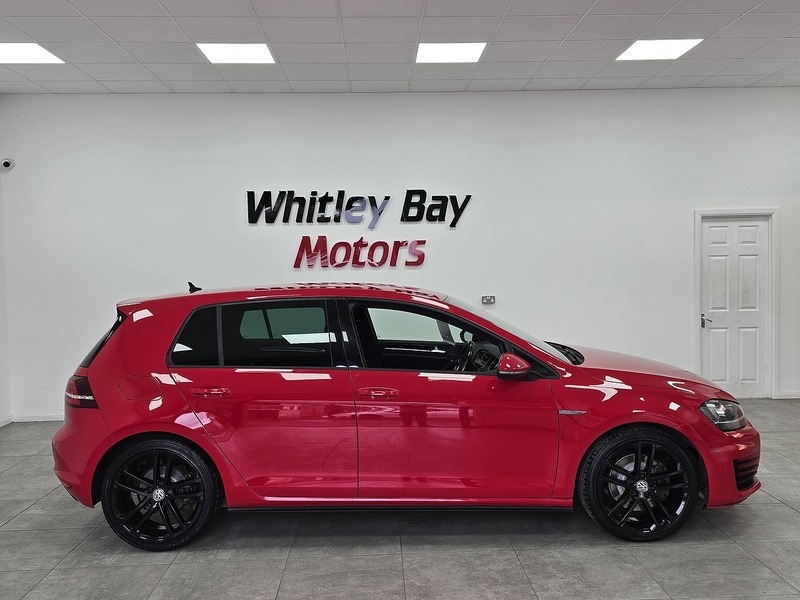 Used Volkswagen Golf 2016 for sale - 76288028: Photo 2