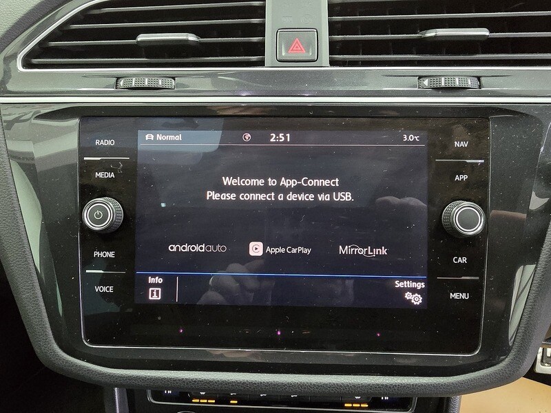 Used Volkswagen Tiguan for sale - 77351208: Photo 12