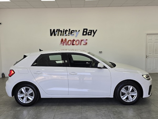 Used Audi A1 2021 for sale - 74997157: Photo 2