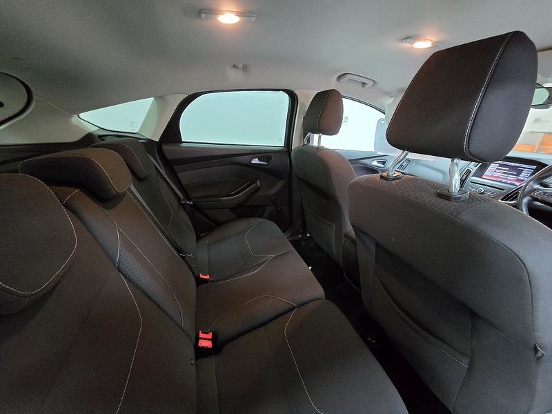 Used Ford Focus for sale - 77247332: Photo 16