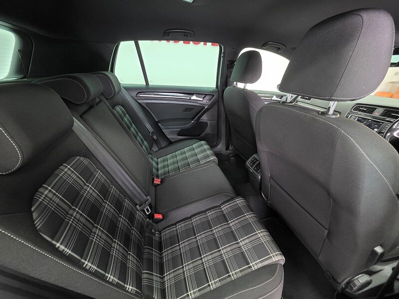 Used Volkswagen Golf 2016 for sale - 77998369: Photo 15