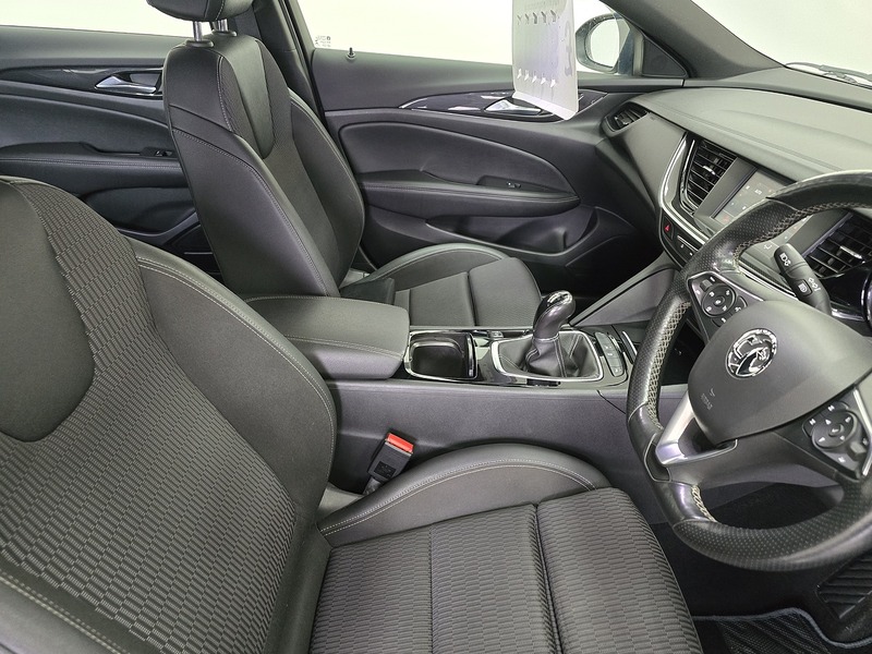 Used Vauxhall Insignia 2019 for sale - 77640127: Photo 8