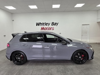 Used Volkswagen Golf 2024 for sale - 77817927: Photo