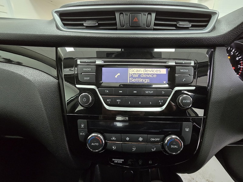 Used Nissan Qashqai for sale - 76470654: Photo 11