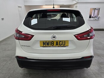 Used Nissan Qashqai 2018 for sale - 76470654: Photo