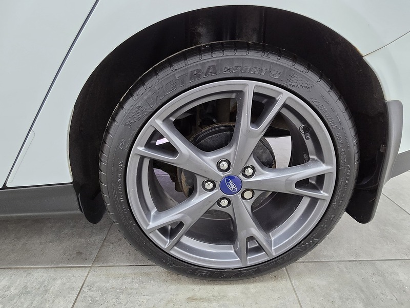 Used Ford Focus for sale - 77617842: Photo 18