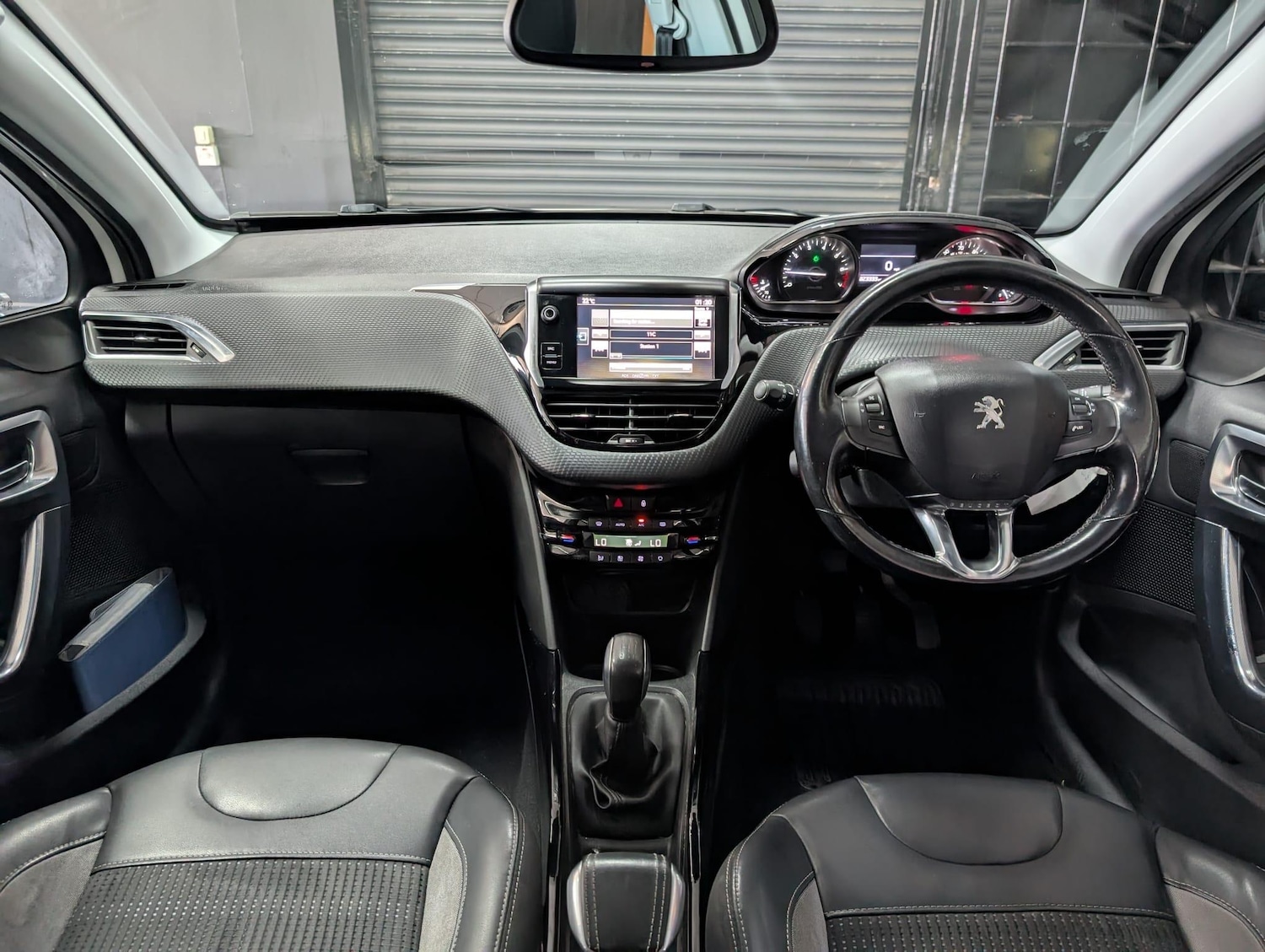 Used Peugeot 2008 2016 for sale - 75915721: Photo 10