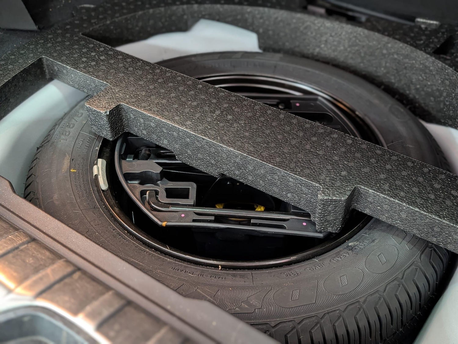 Used Peugeot 2008 2016 for sale - 75915721: Photo 23