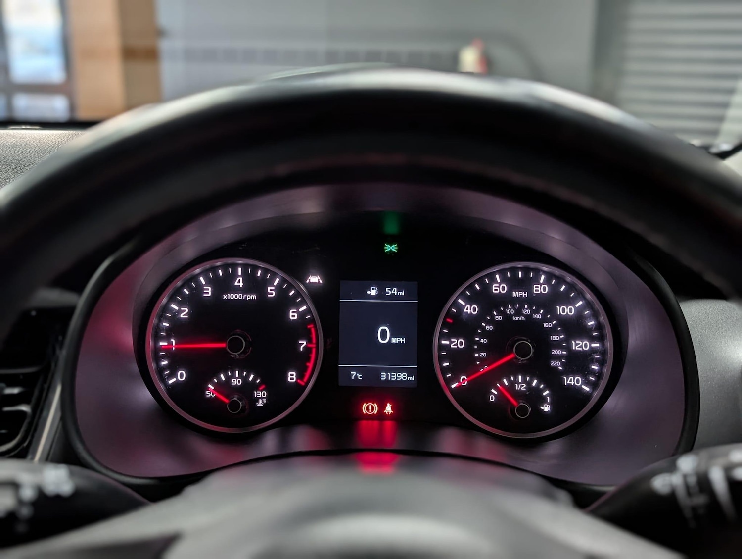 Used Kia Stonic 2018 for sale - 76993362: Photo 24