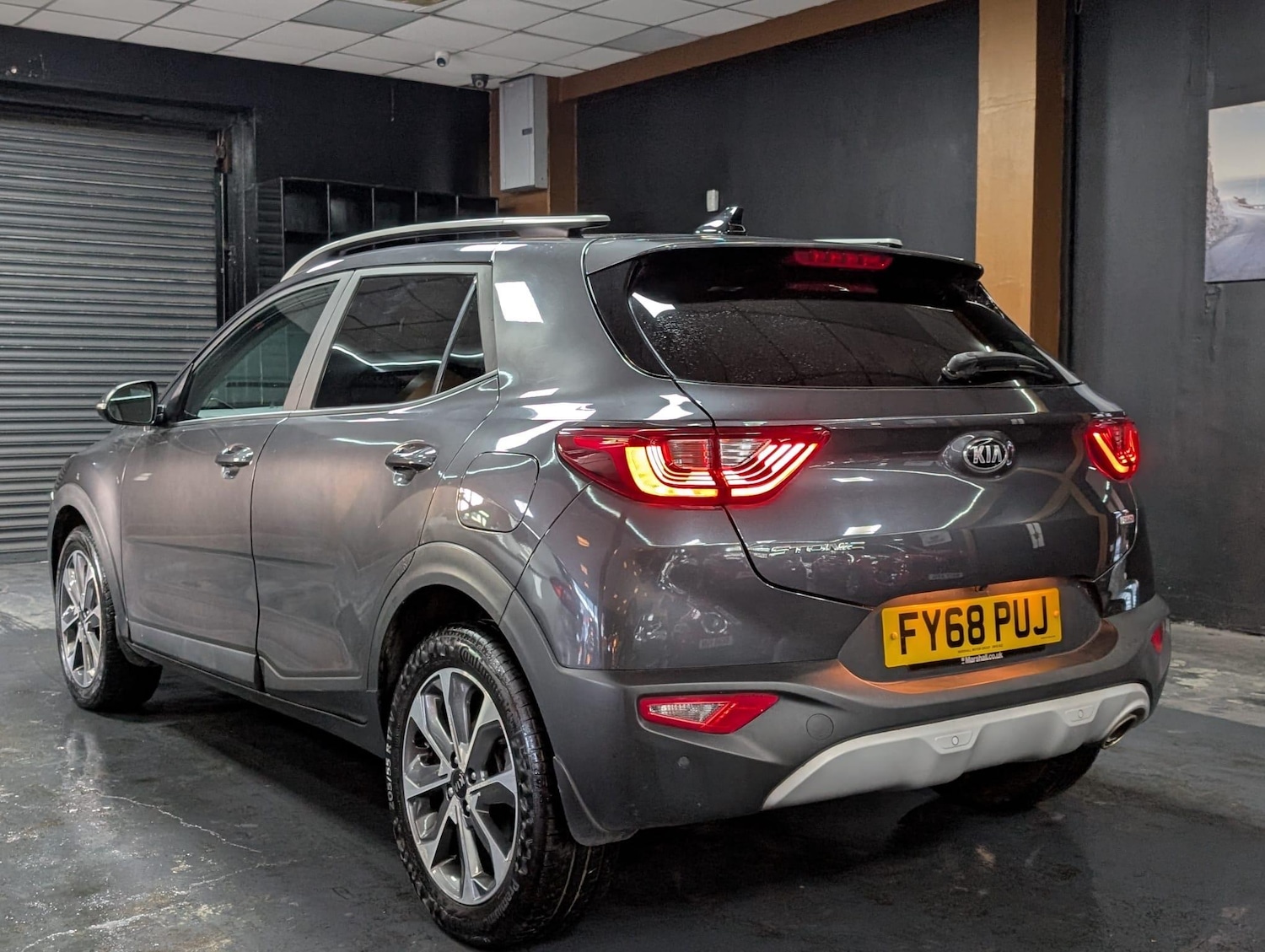 Used Kia Stonic 2018 for sale - 76993362: Photo 4