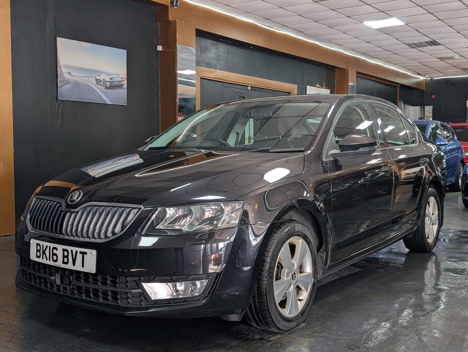 Used Skoda Octavia 2016 for sale - 76109381: Photo 2