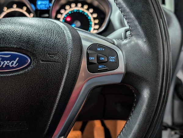 Used Ford Fiesta 2013 for sale - 76260279: Photo 22