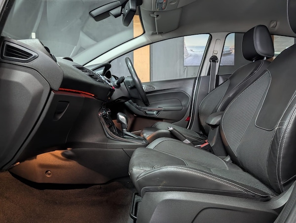 Used Ford Fiesta 2013 for sale - 76260279: Photo 36