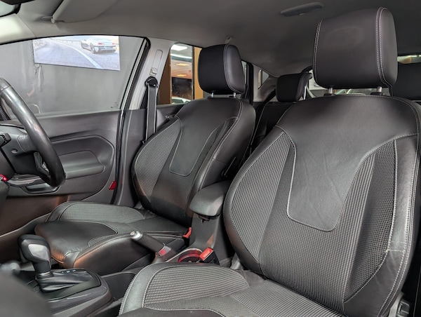 Used Ford Fiesta 2013 for sale - 76260279: Photo 38