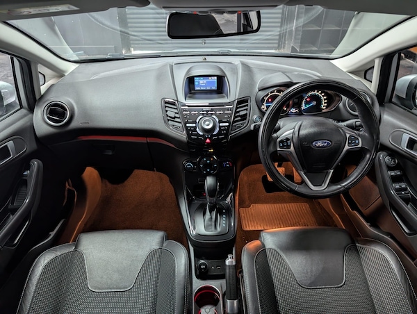 Used Ford Fiesta 2013 for sale - 76260279: Photo 39