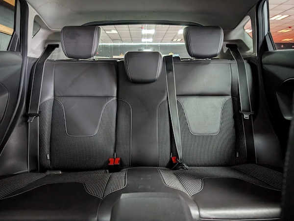 Used Ford Fiesta 2013 for sale - 76260279: Photo 40