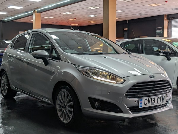 Used Ford Fiesta 2013 for sale - 76260279: Photo 5