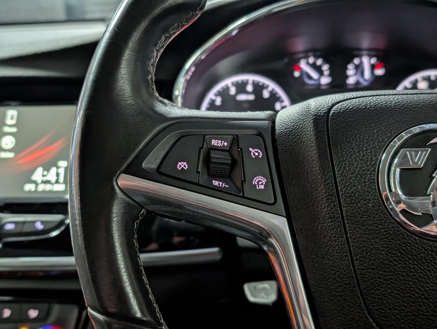 Used Vauxhall Mokka X 2017 for sale - 77343808: Photo 17